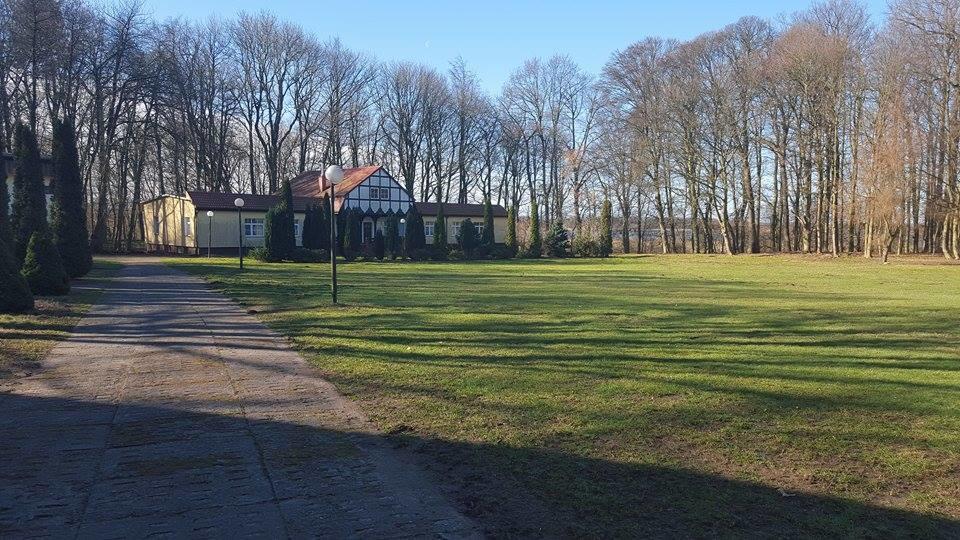 Hostel Dworek Osiecki Koral Osieki  Bagian luar foto