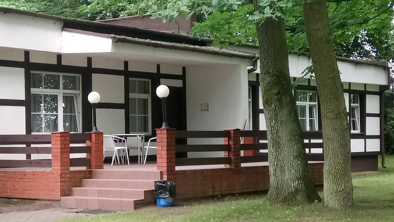 Hostel Dworek Osiecki Koral Osieki  Bagian luar foto