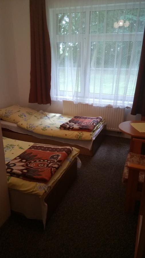 Hostel Dworek Osiecki Koral Osieki  Bagian luar foto