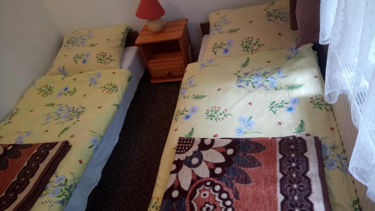 Hostel Dworek Osiecki Koral Osieki  Bagian luar foto