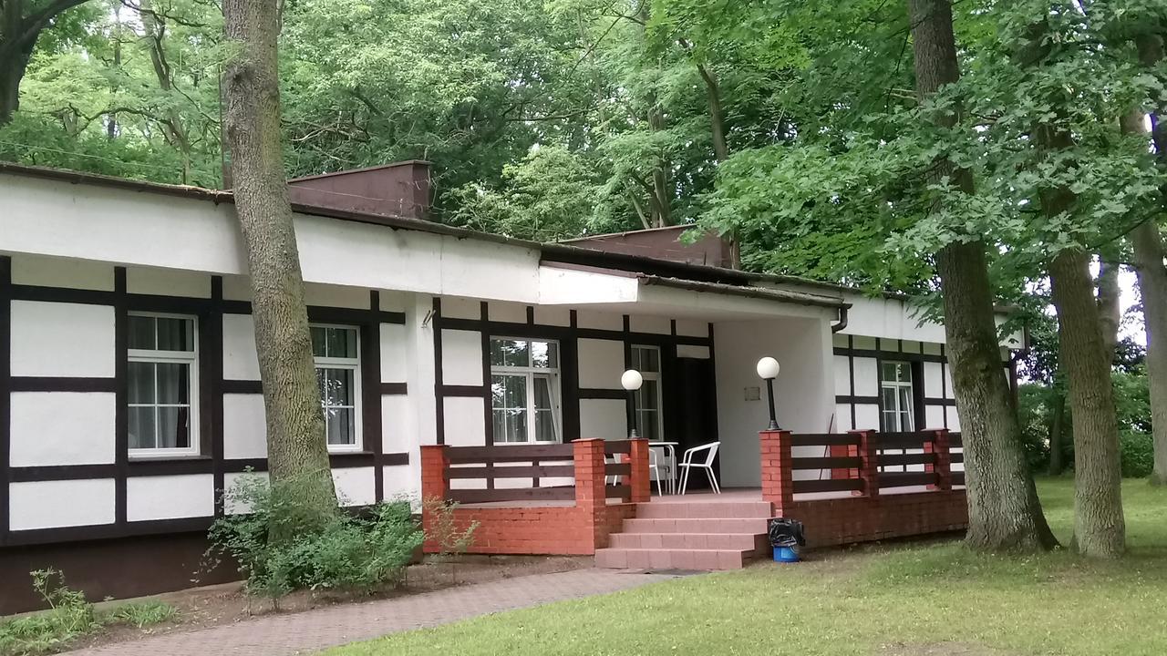 Hostel Dworek Osiecki Koral Osieki  Bagian luar foto